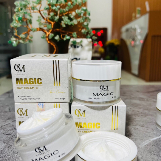 Kem magic ngày Mỹ phẩm CM Spa